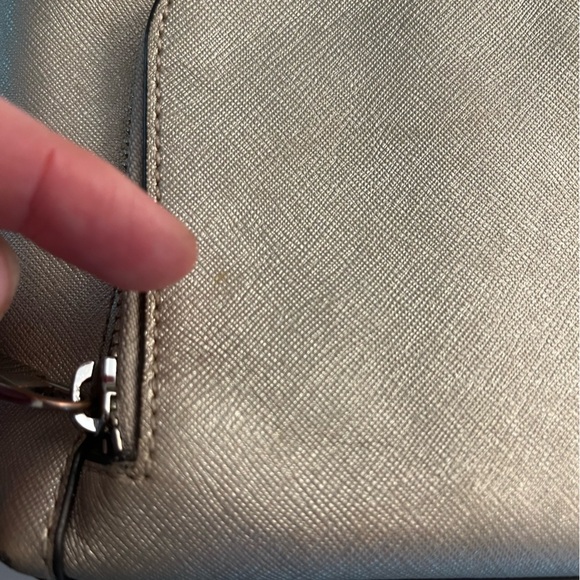 Calvin Klein Women's CrossBody Bag - Picture 7 of 16